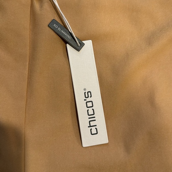 Chicos straight basic crop size 2.5 US Size 14 - Picture 2 of 5